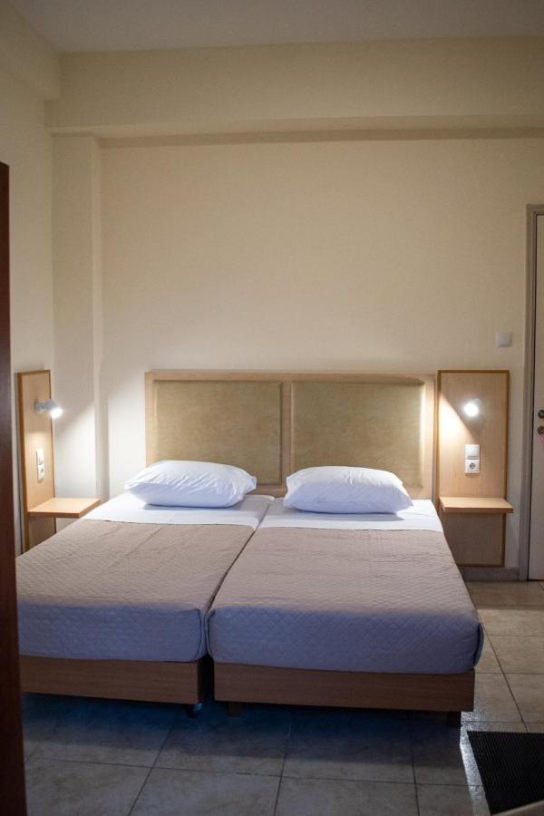 Sweetmar Guestrooms-Ground Floor Kos Town Luaran gambar