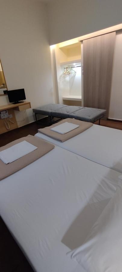 Sweetmar Guestrooms-Ground Floor Kos Town Luaran gambar