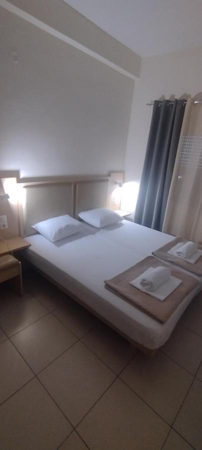 Sweetmar Guestrooms-Ground Floor Kos Town Luaran gambar