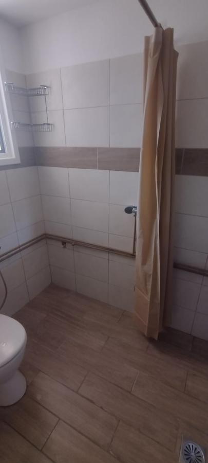 Sweetmar Guestrooms-Ground Floor Kos Town Luaran gambar