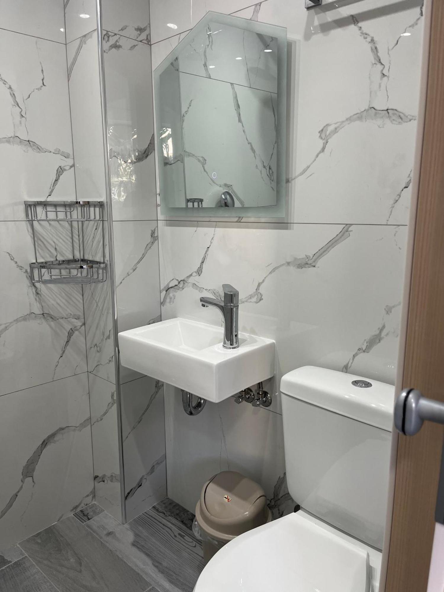Sweetmar Guestrooms-Ground Floor Kos Town Luaran gambar